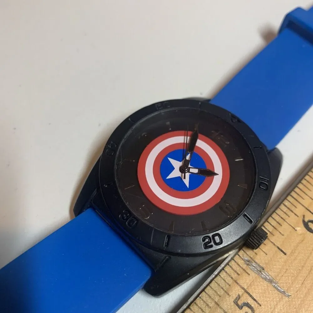 Men's Marvel Comics CAPTAIN AMERICA Red/White/Blue Shield Watch, Black Case
